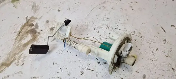 Saab 9-5 Fuel level sensor 15776403