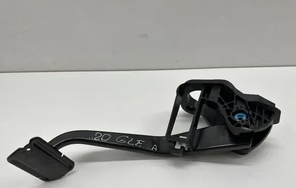 Mercedes-Benz GLE W167 Brake pedal A1672900300
