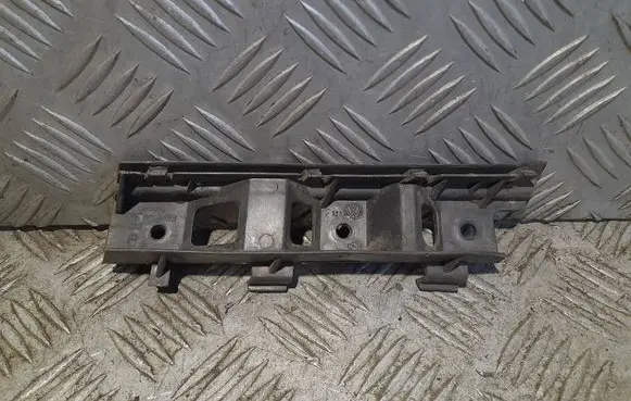 Volkswagen PASSAT B6 Front bumper mounting bracket 3C08071830