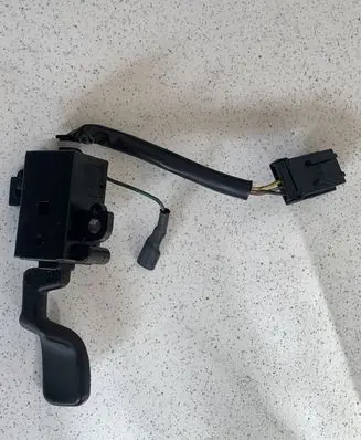 Subaru Outback Cruise control stalk CV205 CV2051