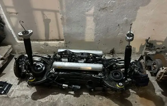 Maserati Levante Rear subframe 06701014340