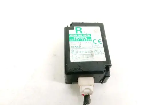 Toyota RAV 4 (XA30) Door control unit/module 8974142220 89741-42220