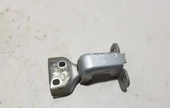 Nissan Primastar Front door upper hinge