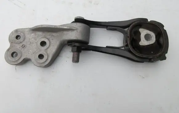 Toyota Prius (XW50) Engine mount bracket