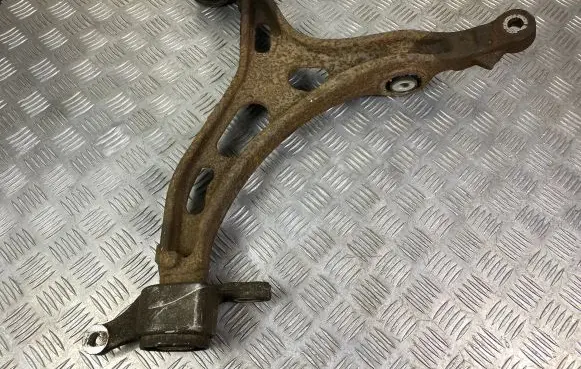 Jeep Grand Cherokee Front lower control arm/wishbone