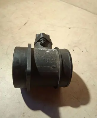 Volvo S80 Mass air flow meter 8670115 0280218088