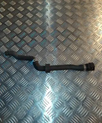 BMW 5 E60 E61 Engine coolant pipe/hose 6912735