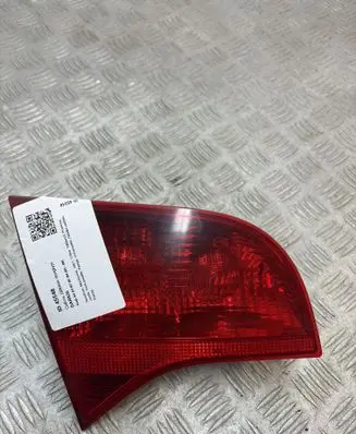 Audi A4 S4 B7 8E 8H Tailgate rear/tail lights 8E9945093