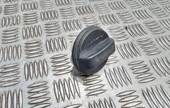 Fuel tank filler cap