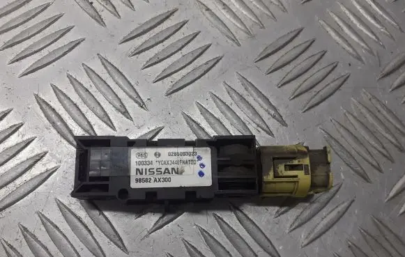 Nissan Micra Airbag deployment crash/impact sensor 98582-AX300