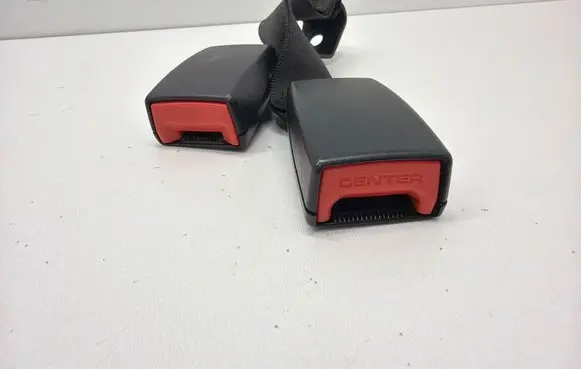 BMW 3 E90 E91 Rear seatbelt buckle 7245663 06042010