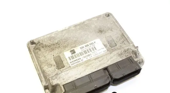 Seat Ibiza II (6k) Engine control unit/module 03E906033P