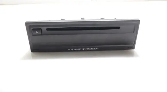 Volkswagen Polo VI CD/DVD changer 