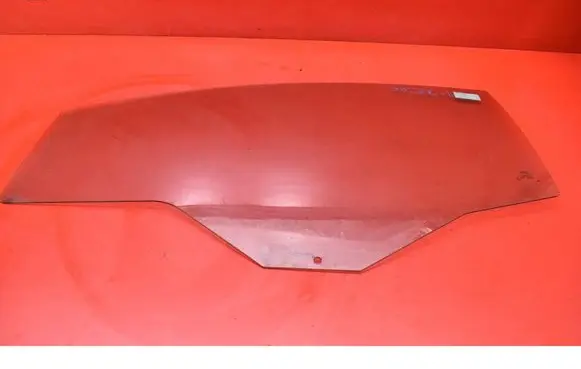 Ford Ka Front door window glass four-door