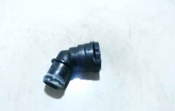 Honda FR-V Engine coolant pipe/hose