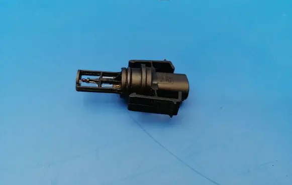 Mercedes-Benz C W203 Intake air temperature sensor 0005422818