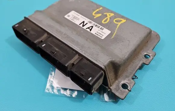 Dacia Sandero Engine control unit/module ECU 237103629S IMPRK1462527