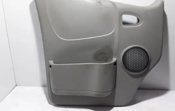 Opel Vivaro Front door card panel trim 7700313074