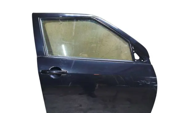 Suzuki Swift II Front door