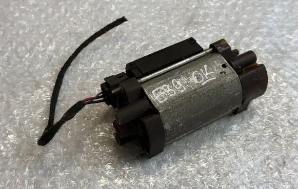 BMW 5 E39 Seat adjustment motor 67318352193 8352193 0130008089