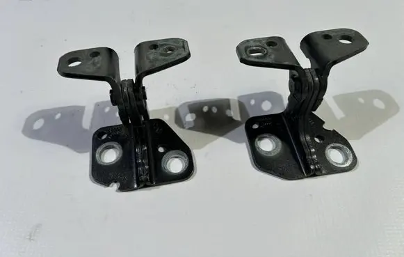 Front door hinge set
