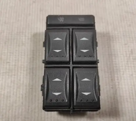 Ford Mondeo Mk III Electric window control switch 1S7T14A132BE