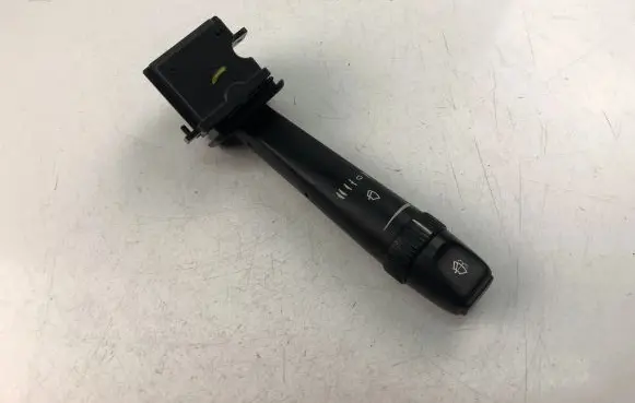 Volvo S80 Indicator stalk 8691695