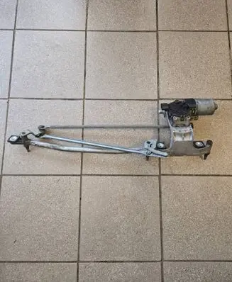 Ford Focus Front wiper linkage and motor 0390241724 3M5117508AA