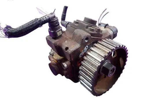 Peugeot Partner Fuel injection high pressure pump 