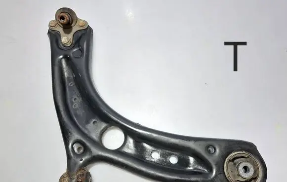 Volkswagen Golf VII Front control arm 5Q0407152R 3010182105