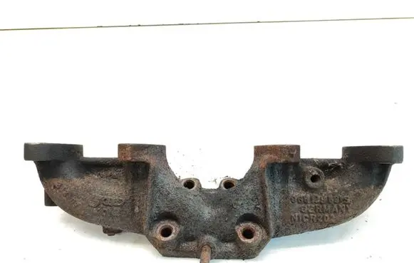 Volkswagen Golf II Exhaust manifold 068129591G