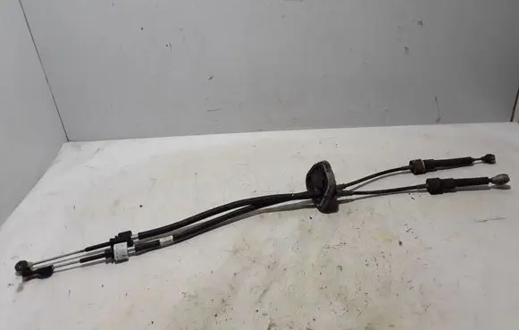 Renault Laguna III Gear shift cable linkage 8200755652
