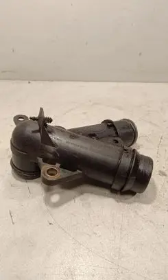 Jaguar XE Engine coolant pipe/hose G4D38A544AA
