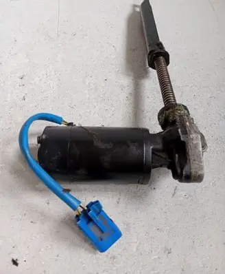 Ford Mondeo Mk III Seat adjustment motor 123663