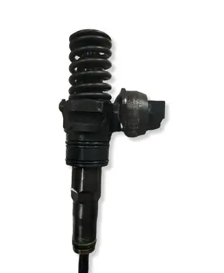 Volkswagen PASSAT B6 Fuel injector 038130073AG
