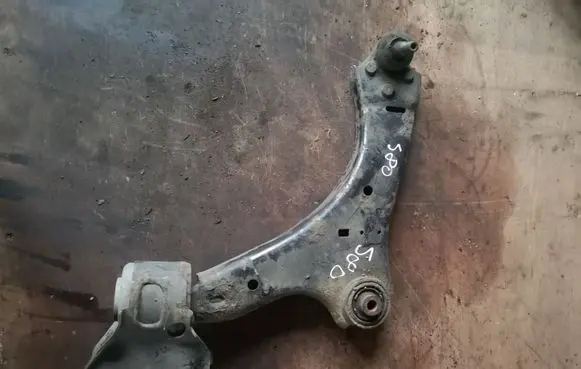 Volvo S80 Front lower control arm/wishbone