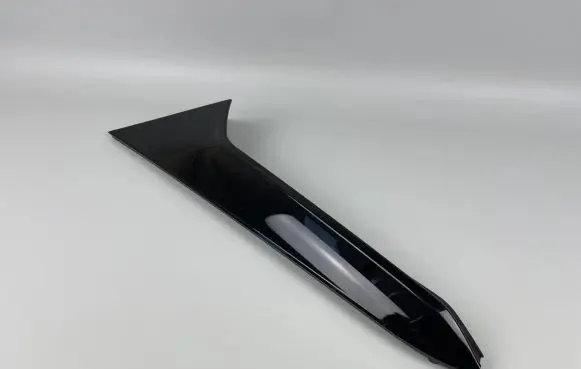 Audi Q3 F3 Rear window tailgate spoiler 83F854871A 83F854871