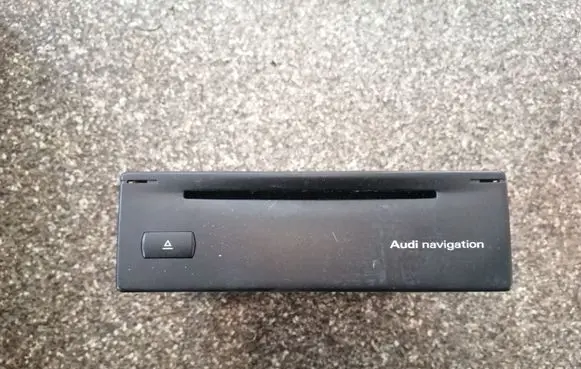 Audi A6 S6 C5 4B Navigation unit CD/DVD player 4B0919887E