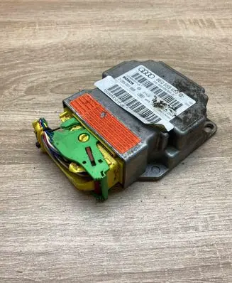 Audi A4 Allroad Airbag control unit/module 8E0959655G 0285001668 Used
