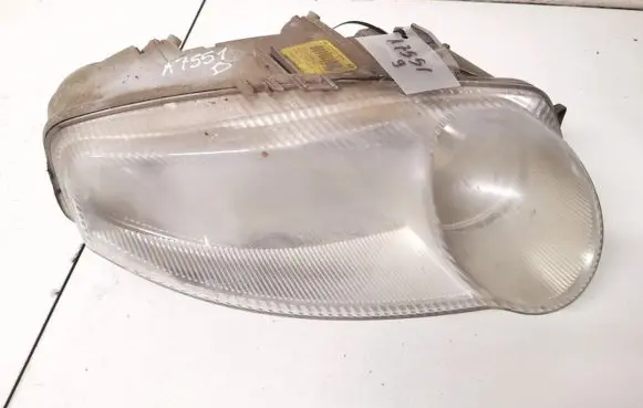 Alfa Romeo 147 Headlight/headlamp 465565650 0301186202