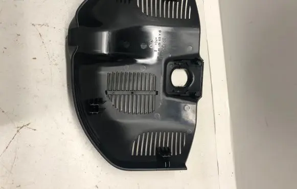 Mercedes-Benz C W206 Plastic wing mirror trim cover A2068210200