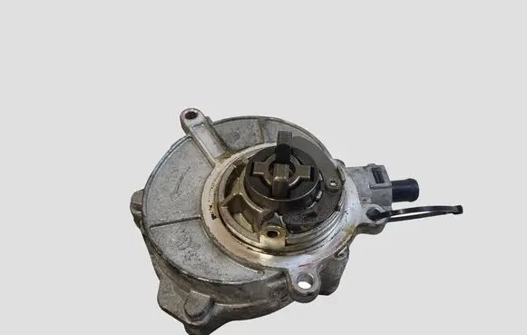 Audi Q5 SQ5 8R Vacuum pump 06E145100R S1732114A