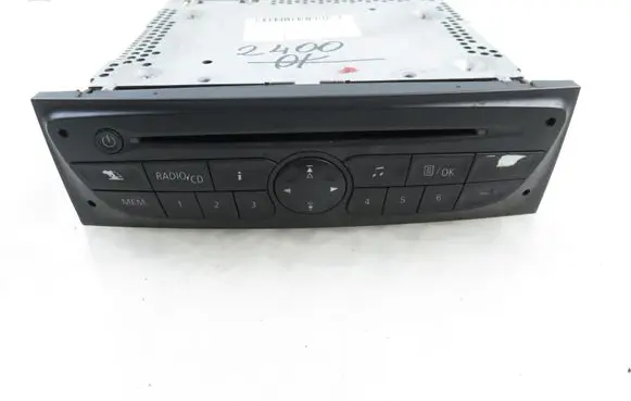 Renault Clio III Radio/CD/DVD/GPS head unit 281150038RT 281150038R 281150038RA
