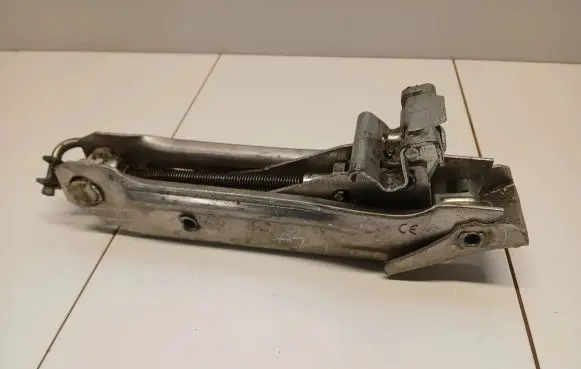Audi A3 S3 8L Lift Jack 8L0041031C