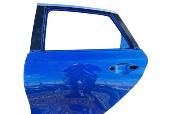 KIA Ceed Rear door