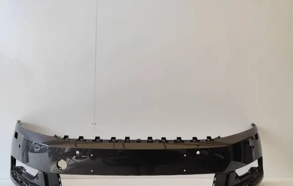 Volkswagen PASSAT B7 Front bumper 3AA807221