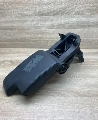 BMW 3 E46 Armrest 8213678