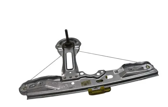 Rear door manual window regulator