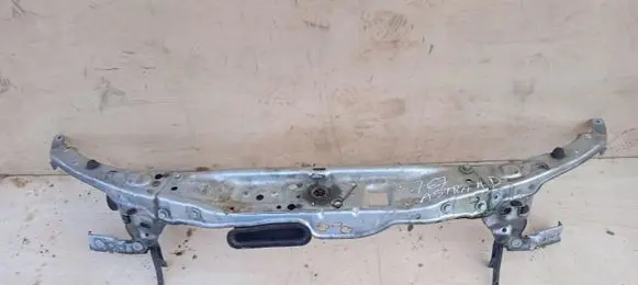 Opel Astra H Radiator support slam panel