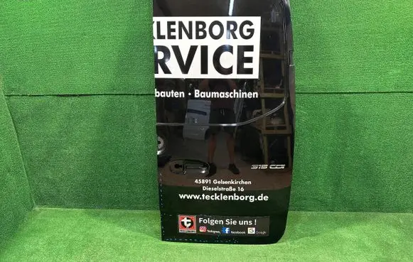 Mercedes-Benz Sprinter W907 W910 Rear door A9077421700